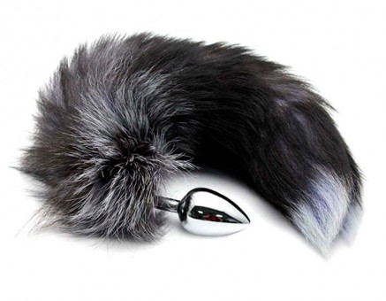 Серебристая анальная пробка с темным лисьим хвостом Black & White Fox Tail Size M